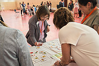 Gesundheitsministerin Nonnemacher besucht die Mitmach-Stationen